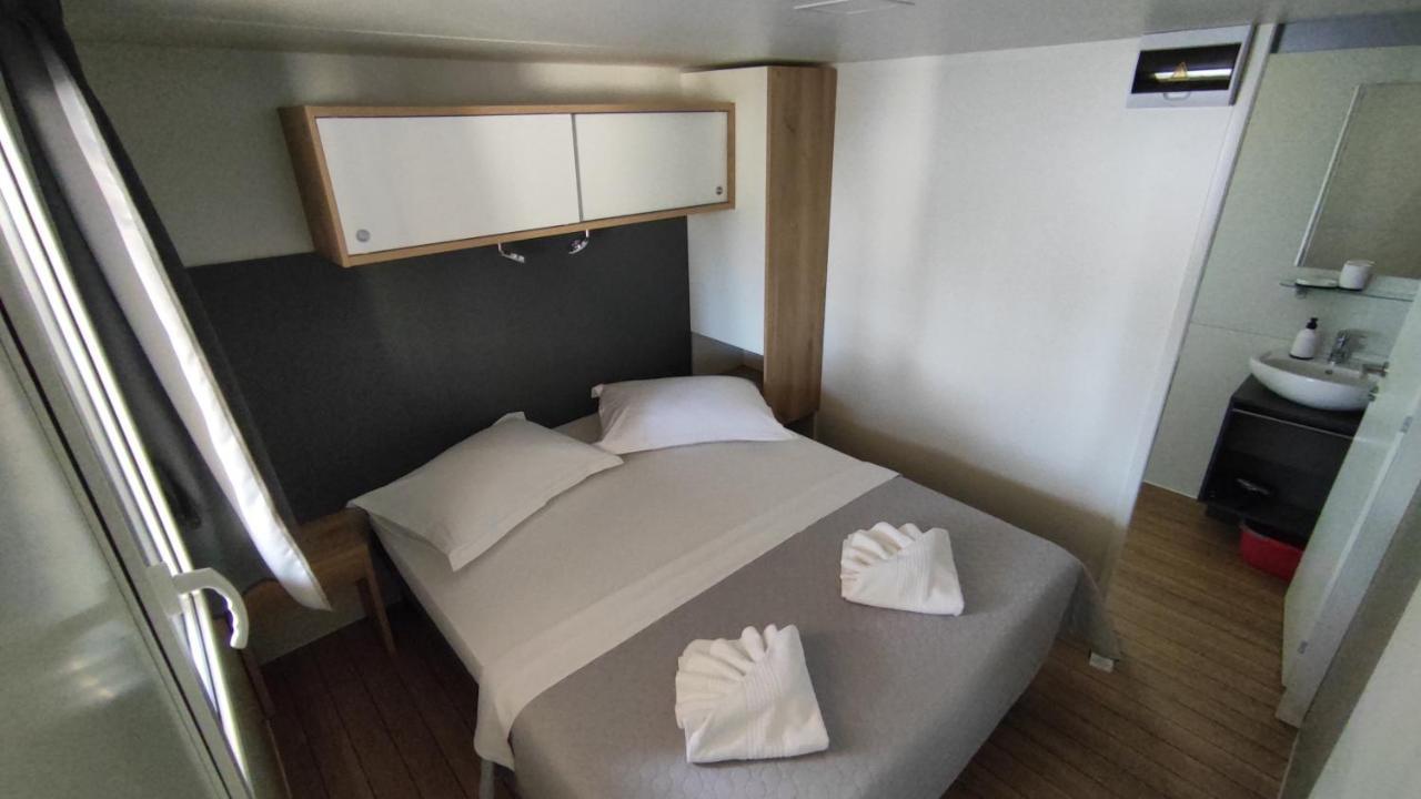 New Adria Mobile Home - Camp Vala 奥瑞比克 外观 照片